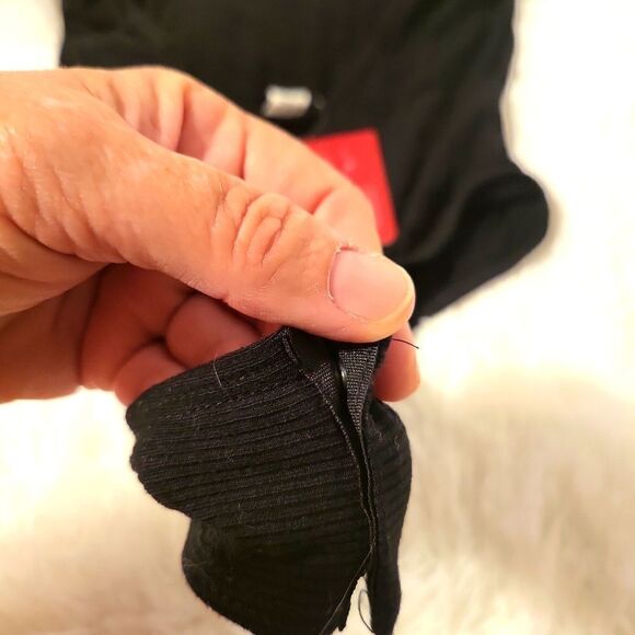 Tank top body suit, very stretchy, NWT, black size small, snaps at crotch - Picture 5 of 7